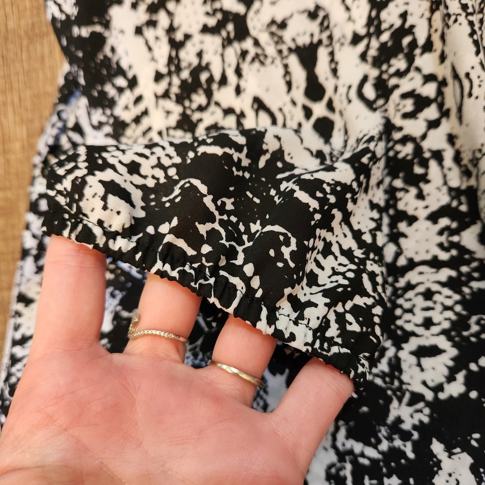 Apt. 9 Patterned Top - Picture 4 of 4